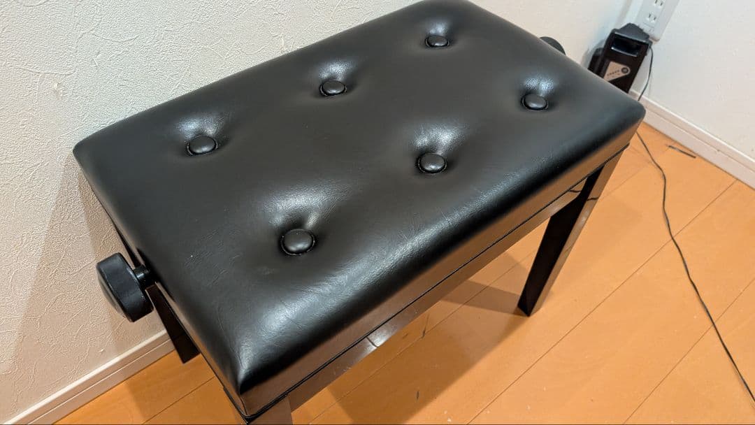 送料込み ピアノ 電子ピアノ 調整式 椅子 ほぼ新品レベル激美品ピアノBLACK
