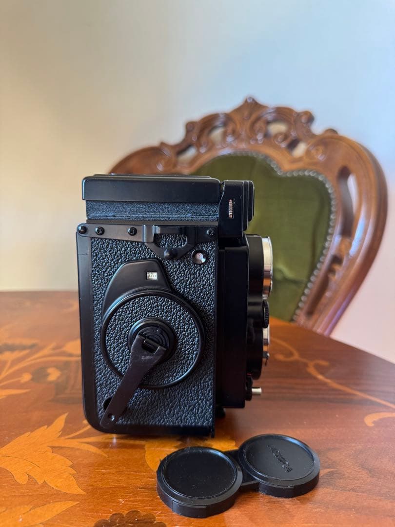 【貴重な完動品】YASHICA Mat-124G二眼レフカメラ【露出計動作OK】