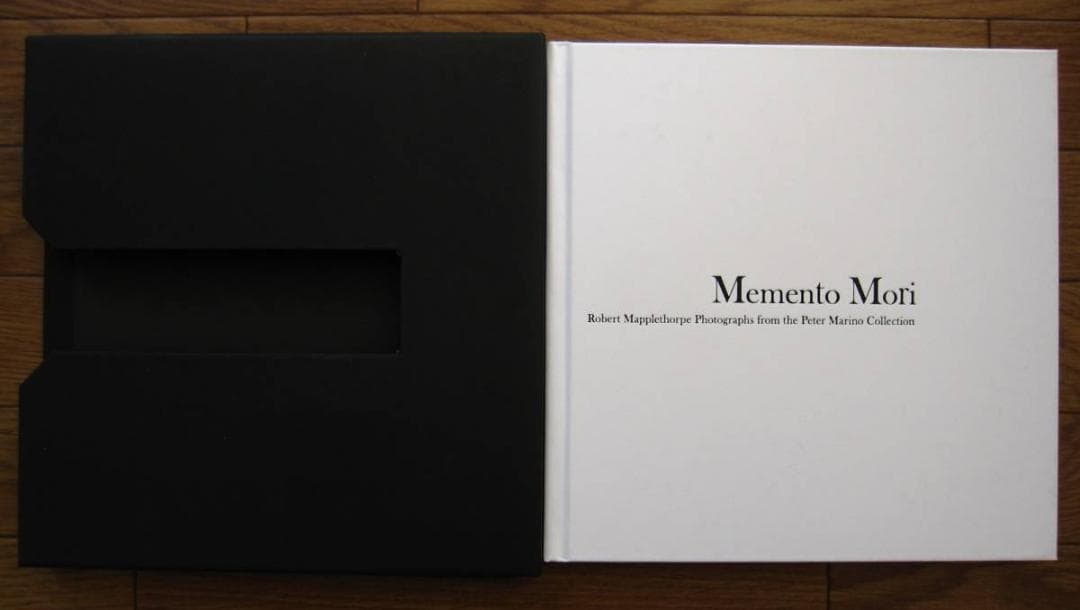 Memento Mori　Robert Mapplethorpe　メメント・モリ