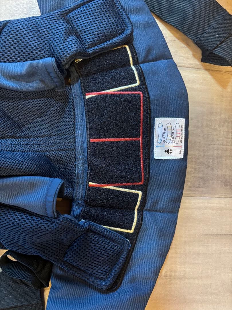 美品 エルゴ オムニ360 クールエア メッシュ　抱っこ紐