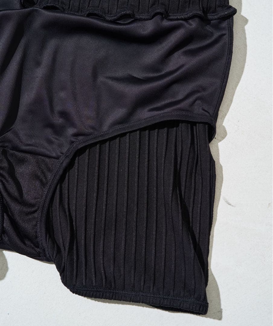 新品 タグ無し サイド 紐ギャザー タンク 2セット 水着（トップス・パンツ）