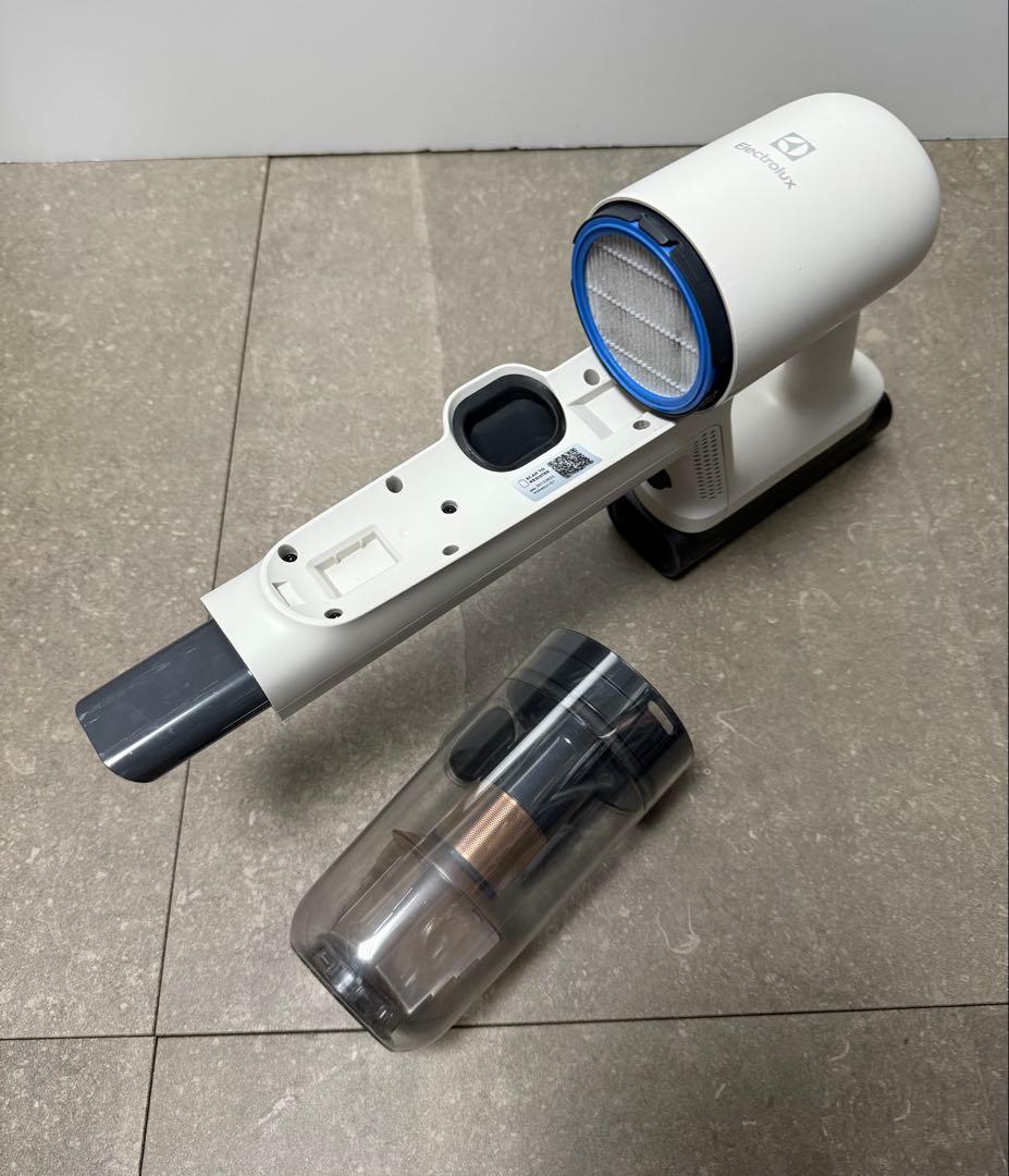 エレクトロラックス◇掃除機 Ultimate 700 シェルホワイト