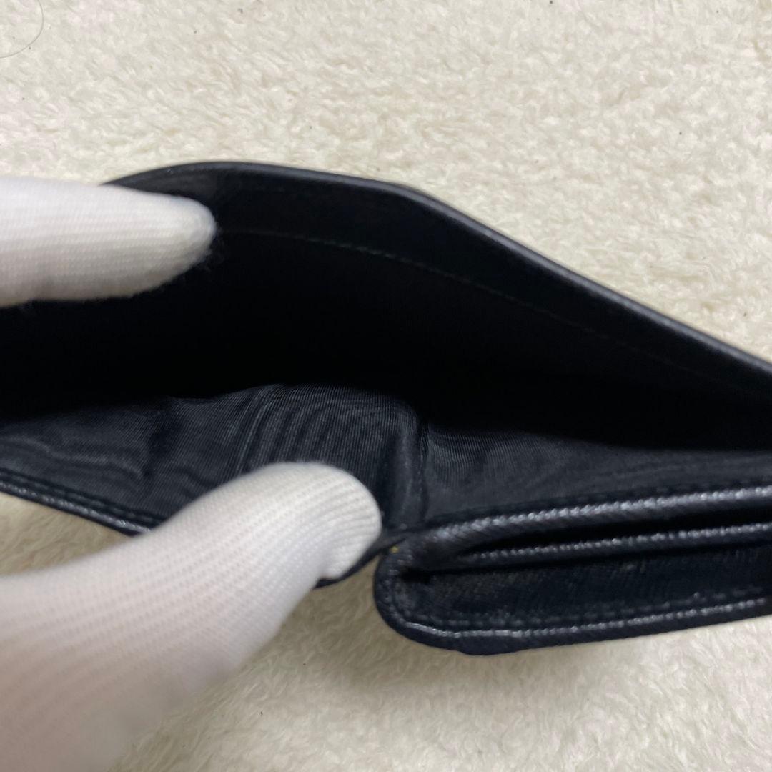 PRADA　プラダ　折り財布　サフィアーノ　ブラック　黒　美品‼️