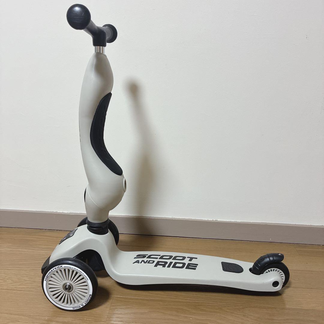 【美品】室内使用のみ✨ SCOOT AND RIDE ハイウェイキック バイク