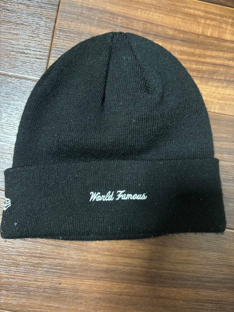 し*ゃ様 Supreme ブラック ニット帽　今週まで出品！　値下げしてます‼️