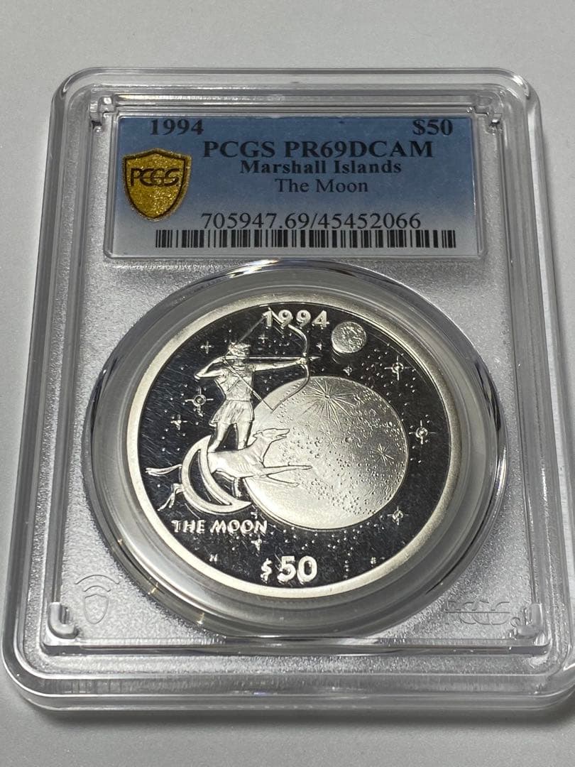 純銀.999 1oz プルーフ銀貨 PR69DCAM PCGS鑑定 美麗デザイン