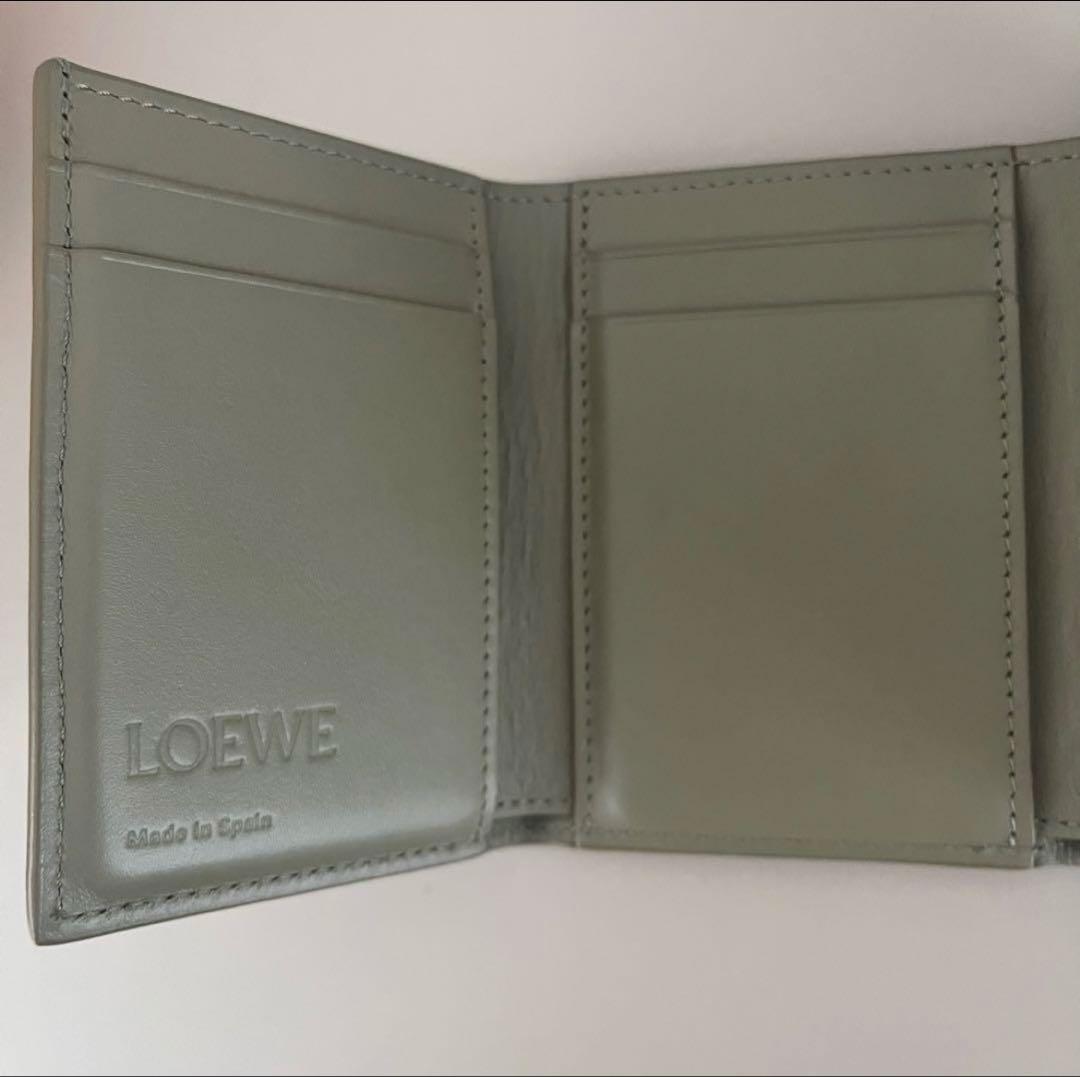 【mmnykhh】LOEWE 三つ折り財布