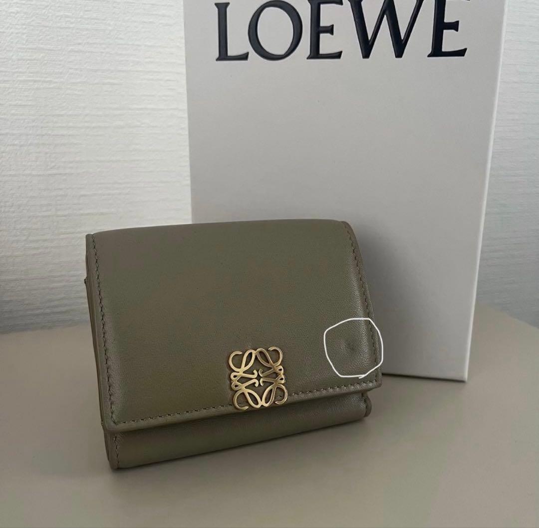 【mmnykhh】LOEWE 三つ折り財布