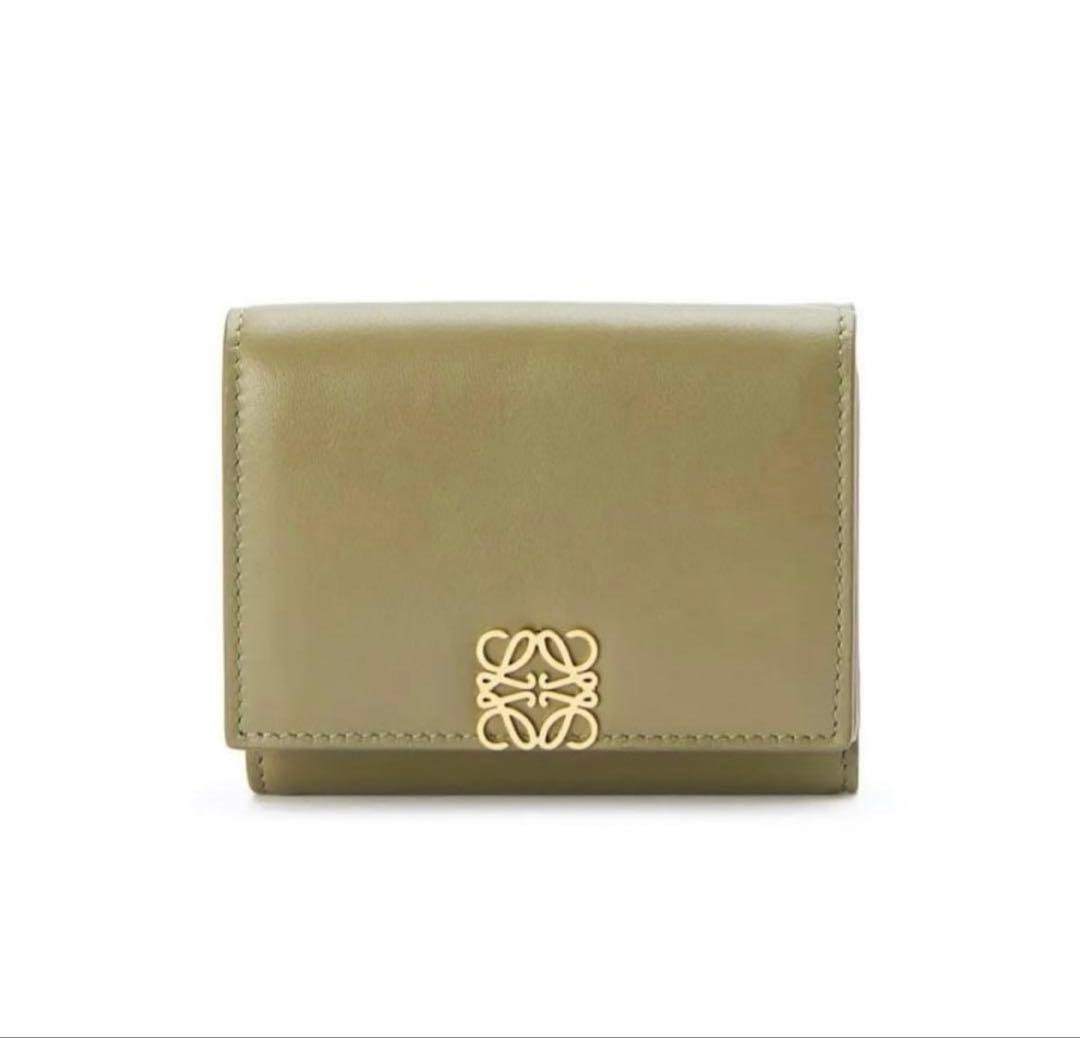 【mmnykhh】LOEWE 三つ折り財布