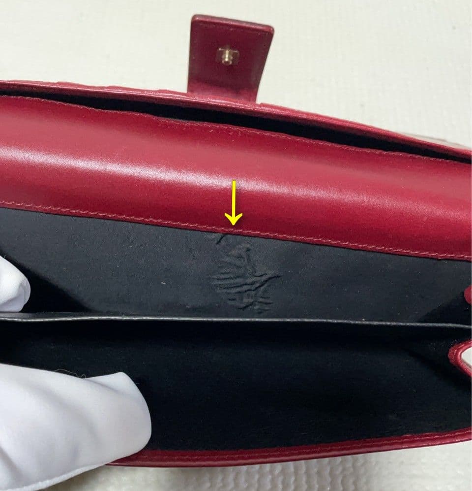 GUCCI ２折り財布 03515022216 MADE IN ITALY