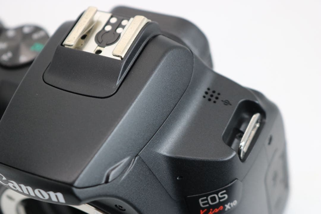 超美品ですが 【Canon EOS Kiss X10 ダブルレンズセット】