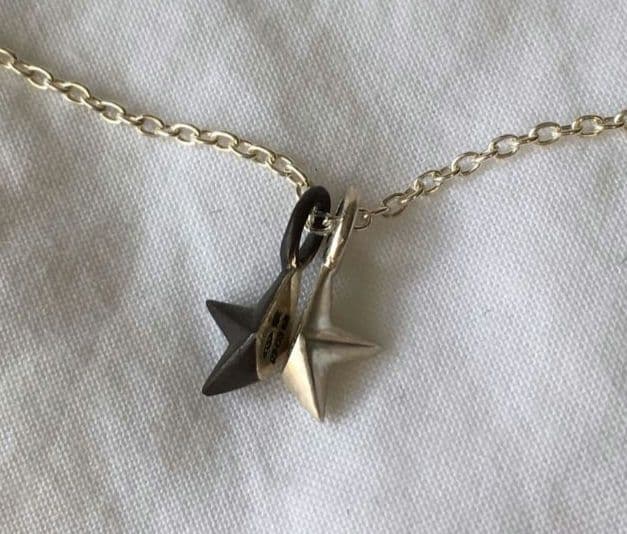 アンプジャパン　スターモチーフ　シルバー　ネックレス　SILVER　バイカラー