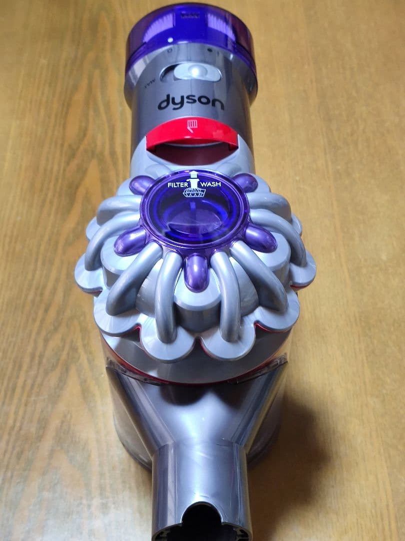割引中 ダイソンSV37掃除機＋マキタ18vアダプターセット分解清掃済み 動作品