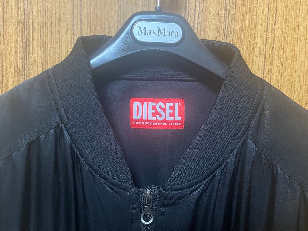 モーモー　他の方はご遠慮下さい　美品DIESEL(ディーゼル) コート