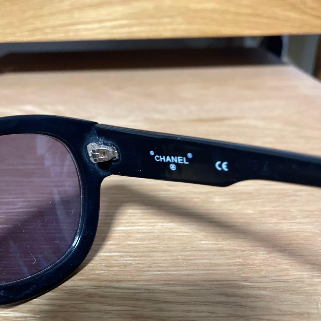 【美品】CHANEL ブラック キャットアイ サングラス