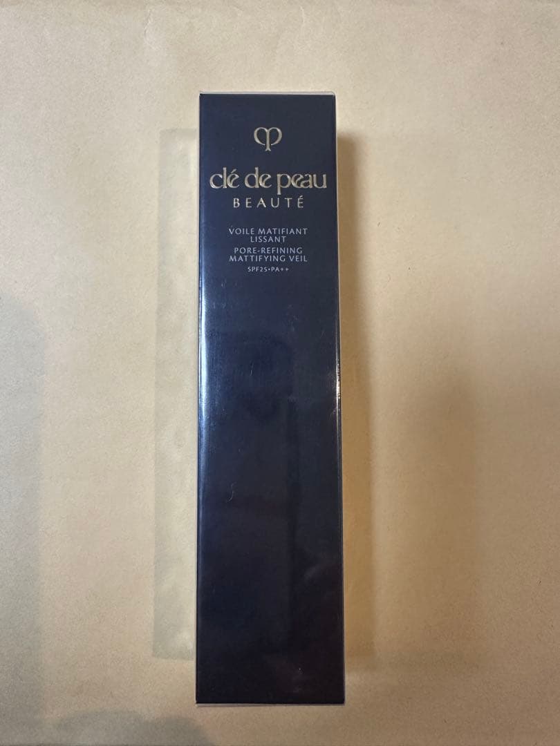 【新品未使用】clé de peau ヴォワールマティフィアンリサン　袋付き