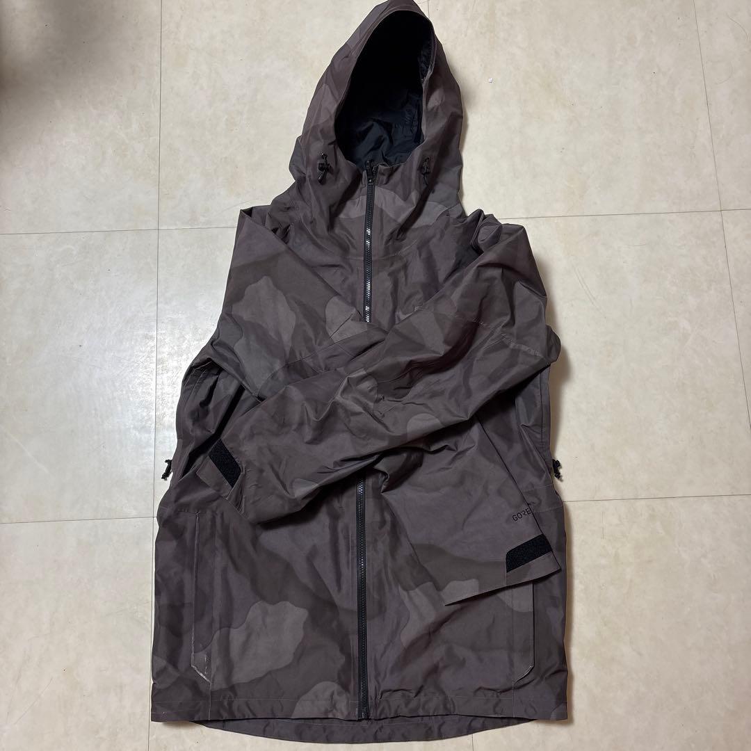 BURTON【AK】 GORE-TEX ジャケット Mサイズ