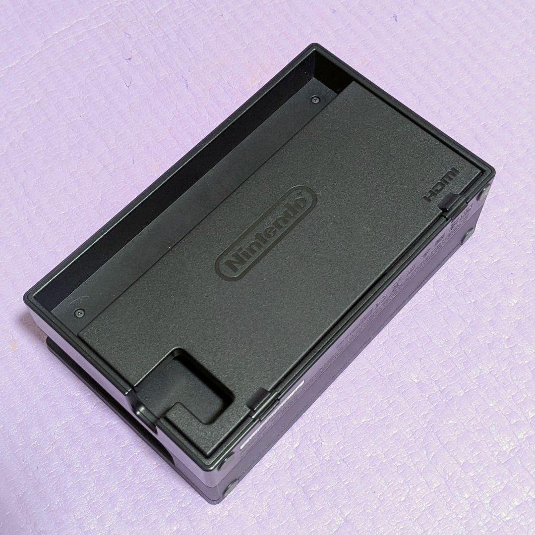 バッテリー新品　ニンテンドースイッチ 本体 32Gカードなどおまけ多数