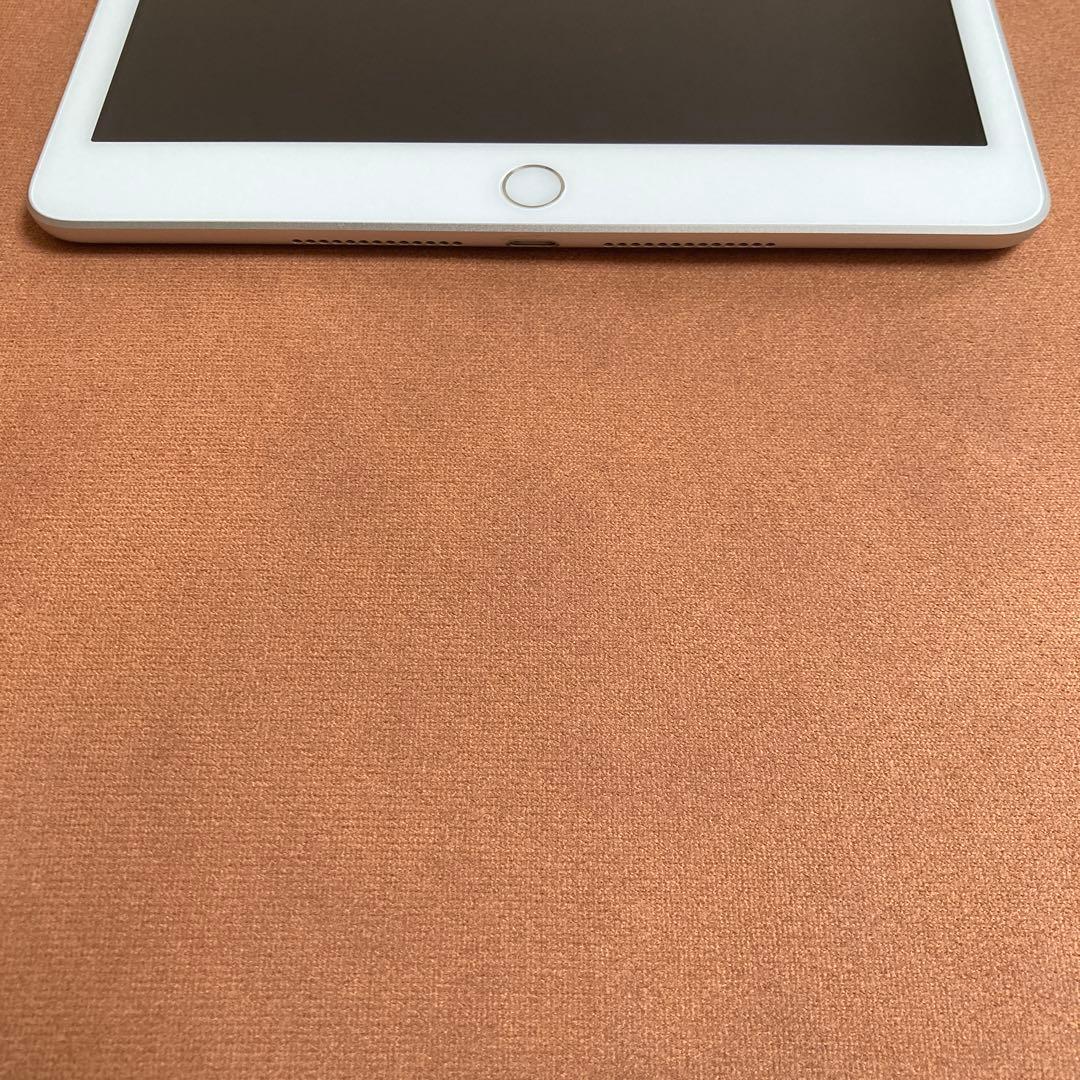 590【早い者勝ち】iPad8 第8世代 32GB WIFIモデル☆