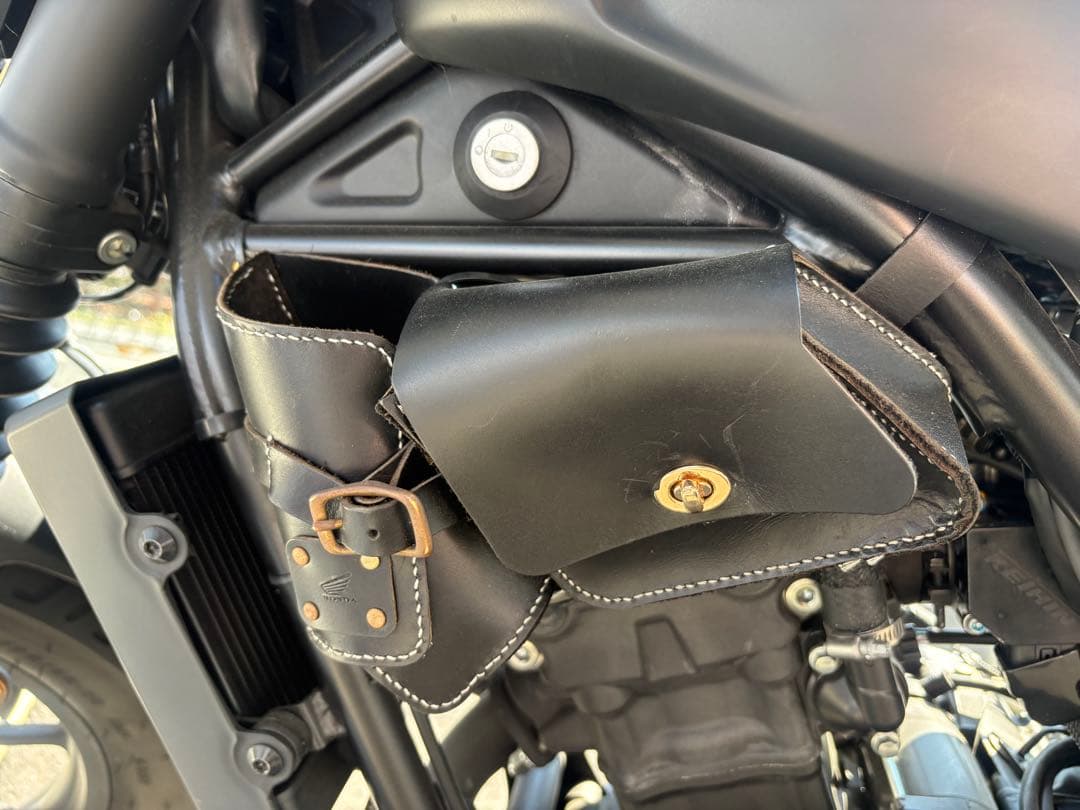 レブル250 K-SPEED Diablo ダイヤステッチシート
