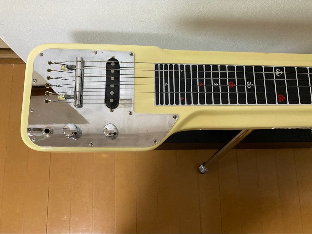 「美品」Guyatone グヤ6弦スチールギター　スタンド、ケース付