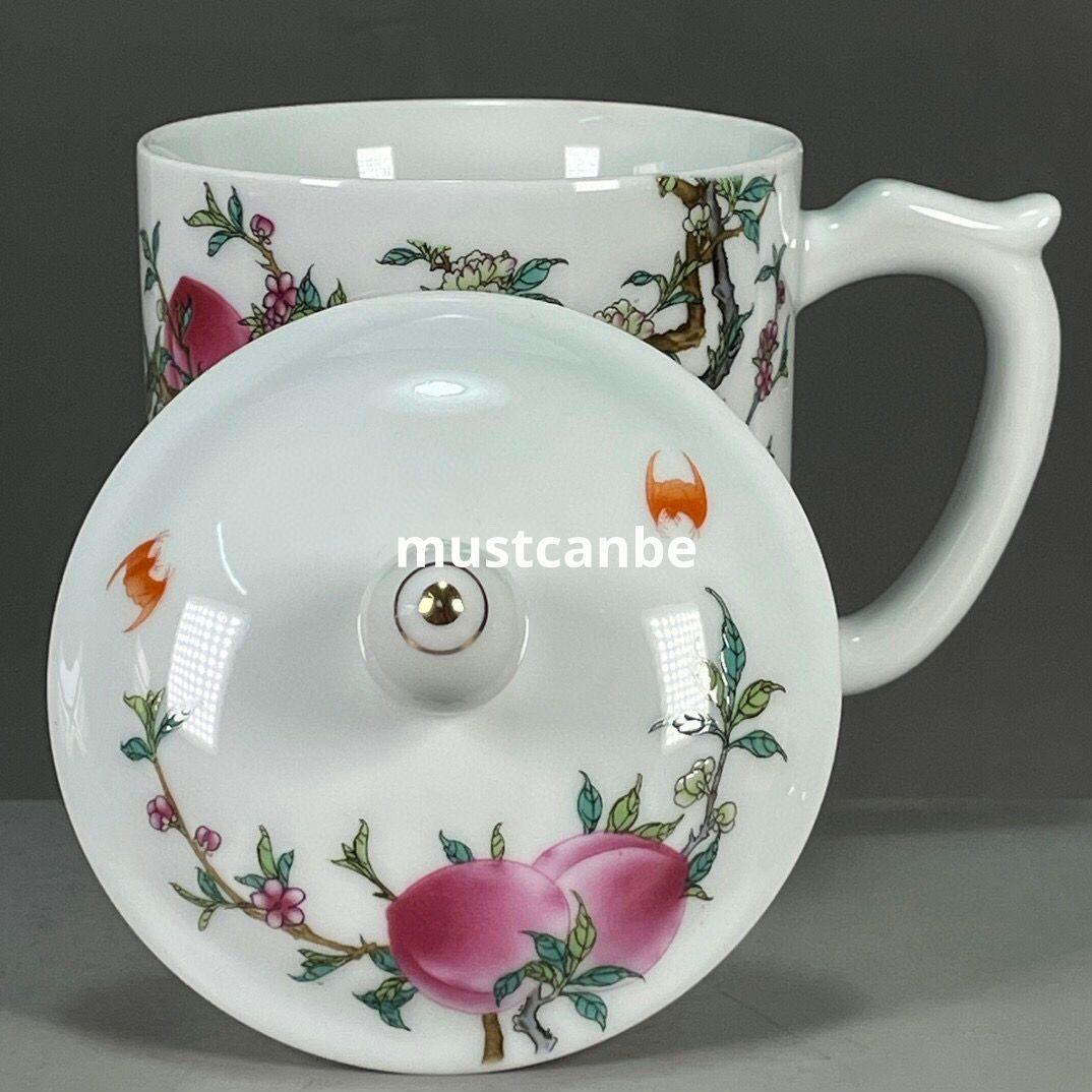 粉彩寿桃紋茶杯 中国茶器 景徳镇 蓋付き茶器 飲茶食器 煎茶具 未使用品