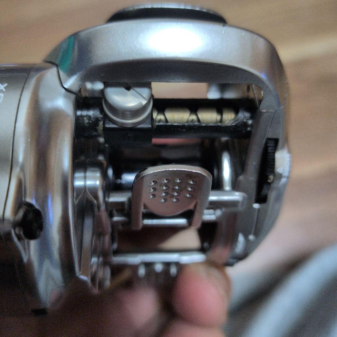 SHIMANO nium MGL XG ベイトリール　　オマケ２つ付き