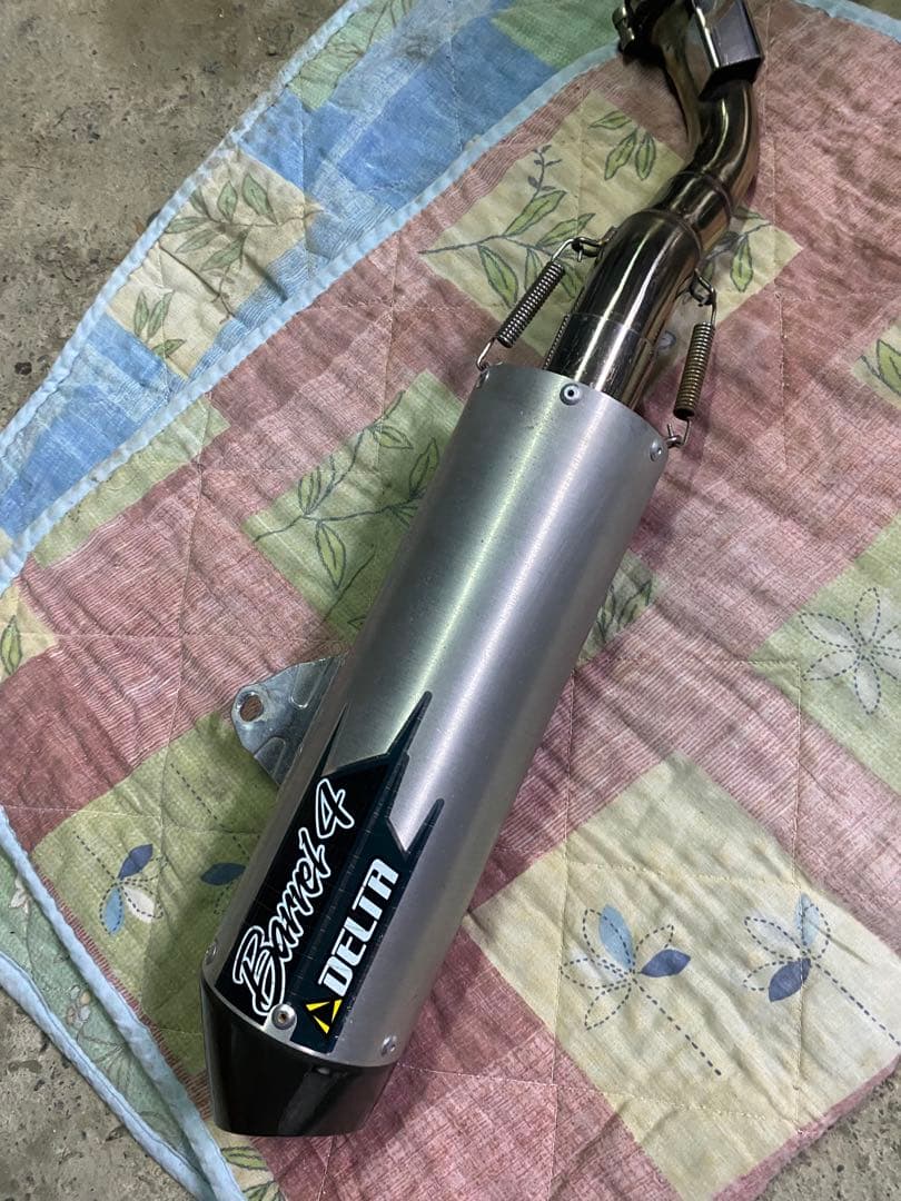 Barrelバレル 4 Delta デルタ　マフラー　crf250 md44