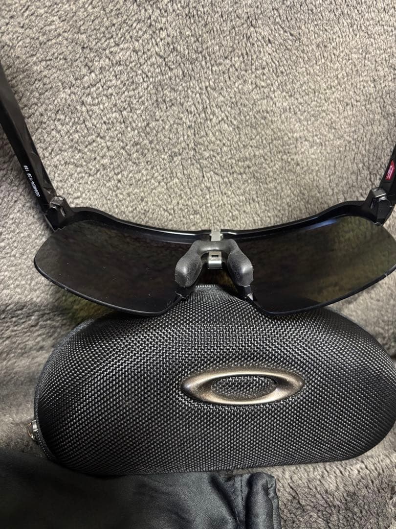 Oakley サングラス