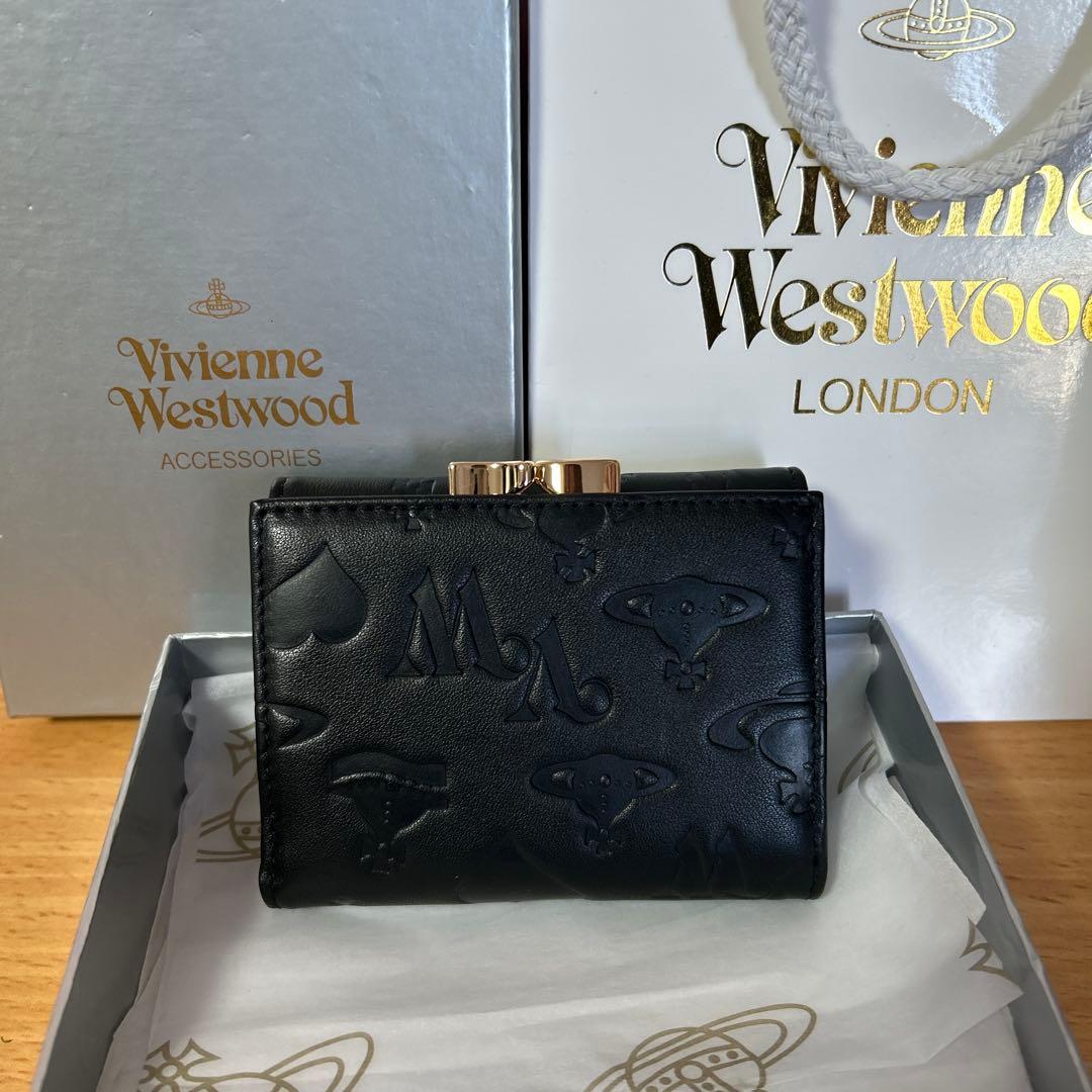 新品未使用品VivienneWestwood三つ折財布