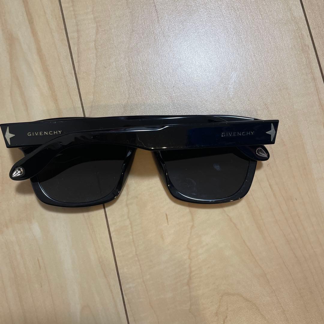 ジバンシー　サングラス