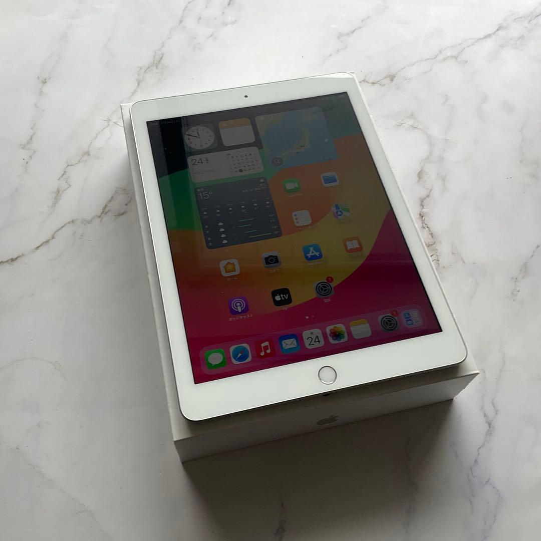 【美品】Apple iPad 第6世代 Wi-Fi 32GB