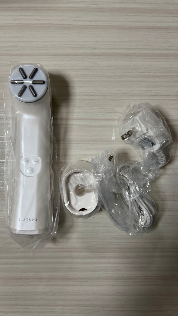 【値下げ】伊藤超短波 正規品 リフチューン 新品未使用 LIFTUNE