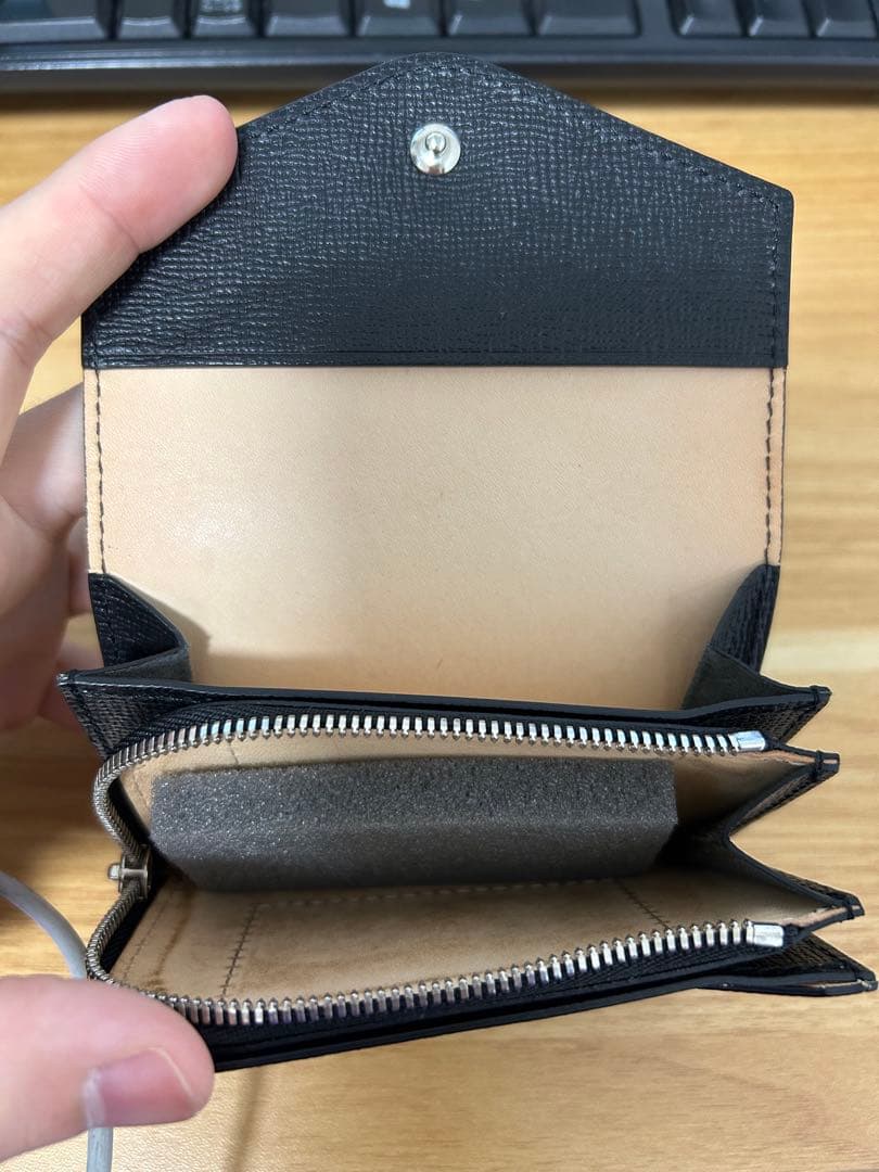 Hender scheme flap billfold black 数回使用極美