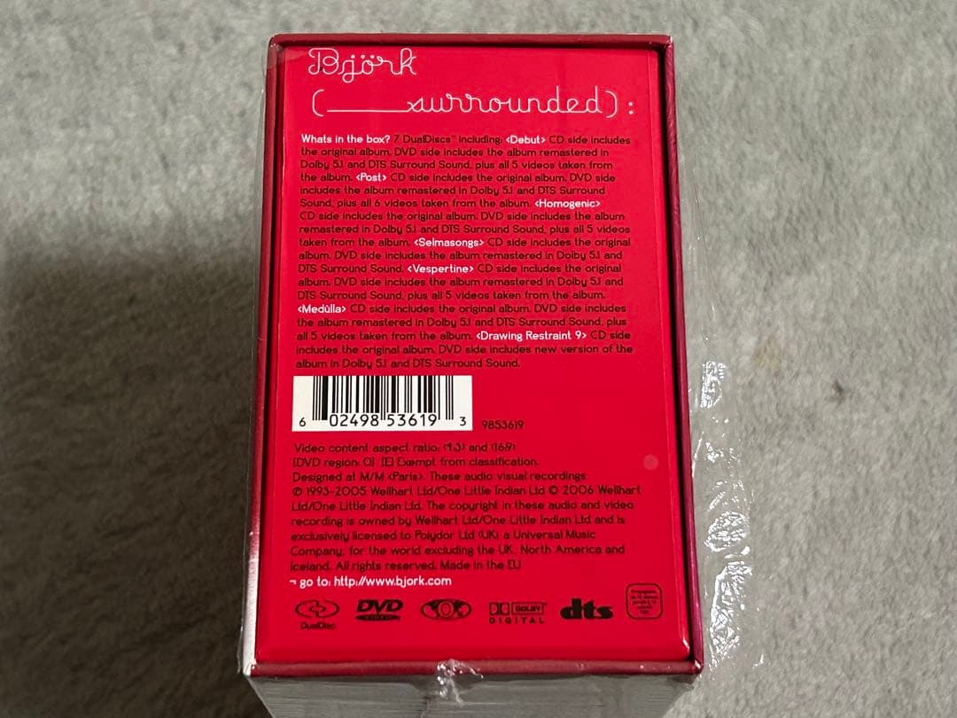 Bjork-Surrounded 輸入盤7枚組リマスターデュアルDisk