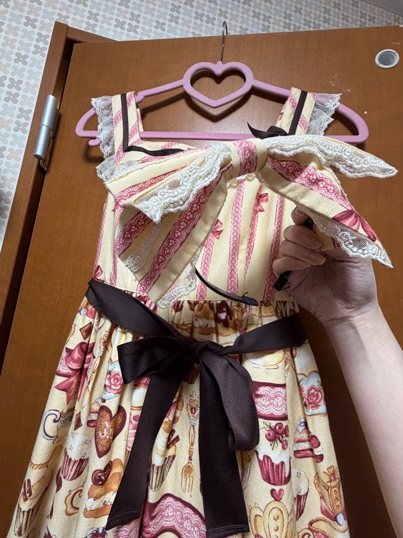 公*o様 イノワ　ベイクドスイーツハイウエストジャンパースカート　カチュ