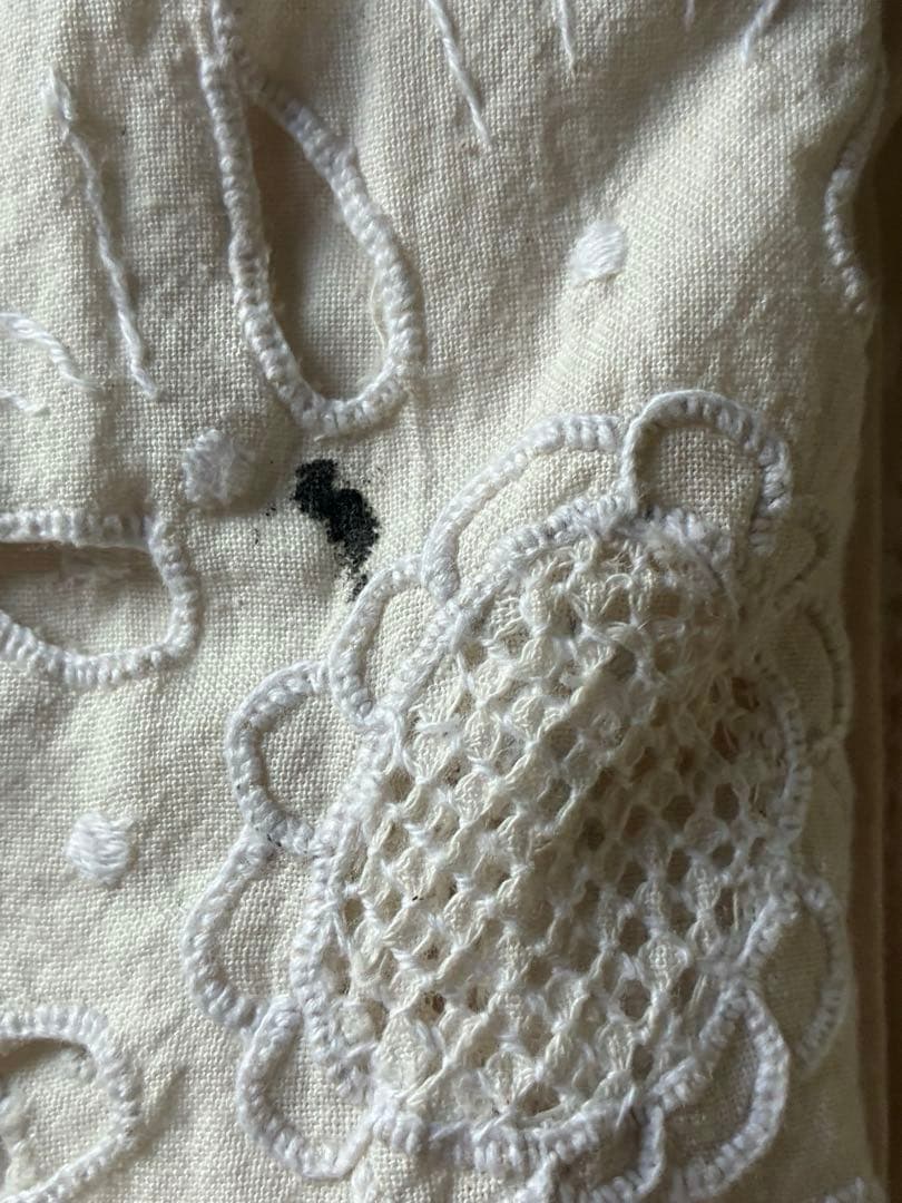 Ka アンティーク　大判カバー　テーブル　ベッド　カバークロス　刺繍レース