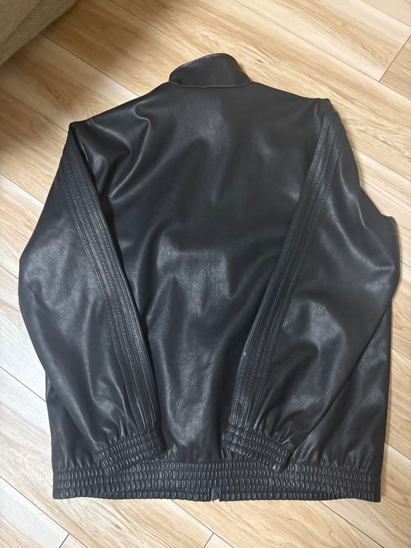 ジャケット・アウター adidas PLEATHER FIREBIRD OVERSIZED TRACK