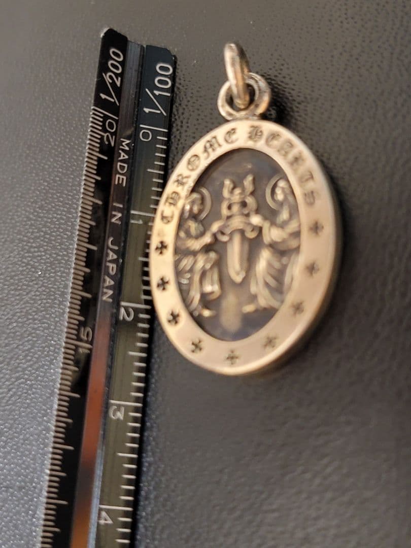 クロムハーツ　CHROME HEARTS　エンジェルメダル　オーバル