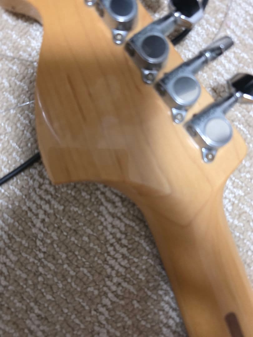 I*5様 激レア！Fender Japan ストラトキャスター EMG81×2