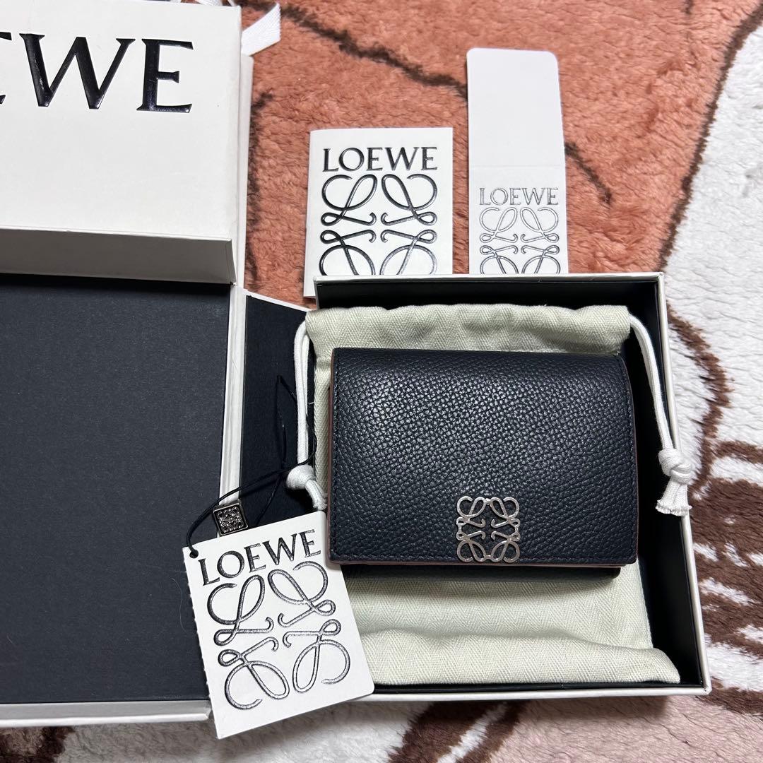 値下げ　LOEWE ロエベ トライフォールドウォレット 三つ折り財布 アナグラム
