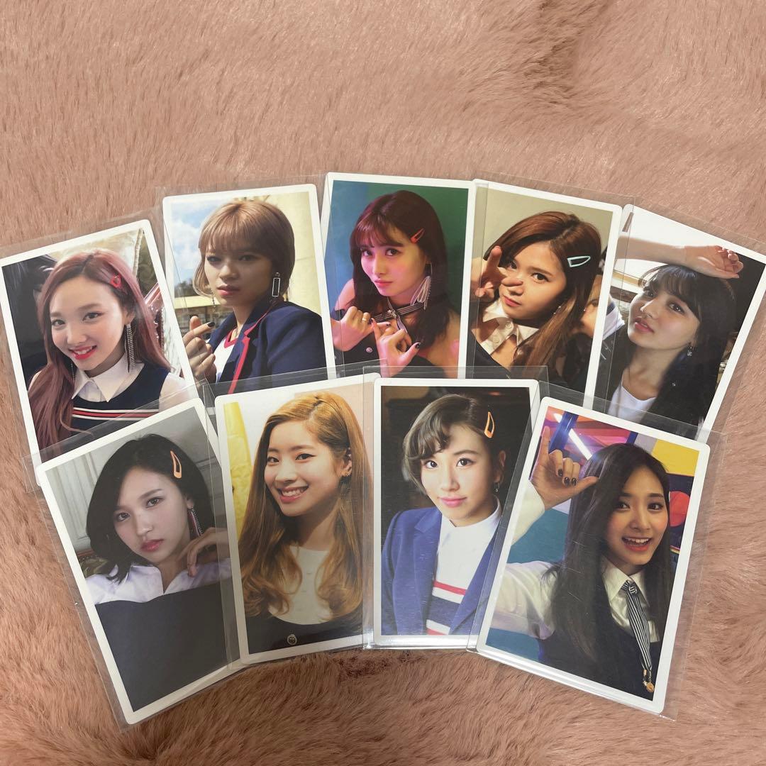 twice モノグラフ SIGNAL