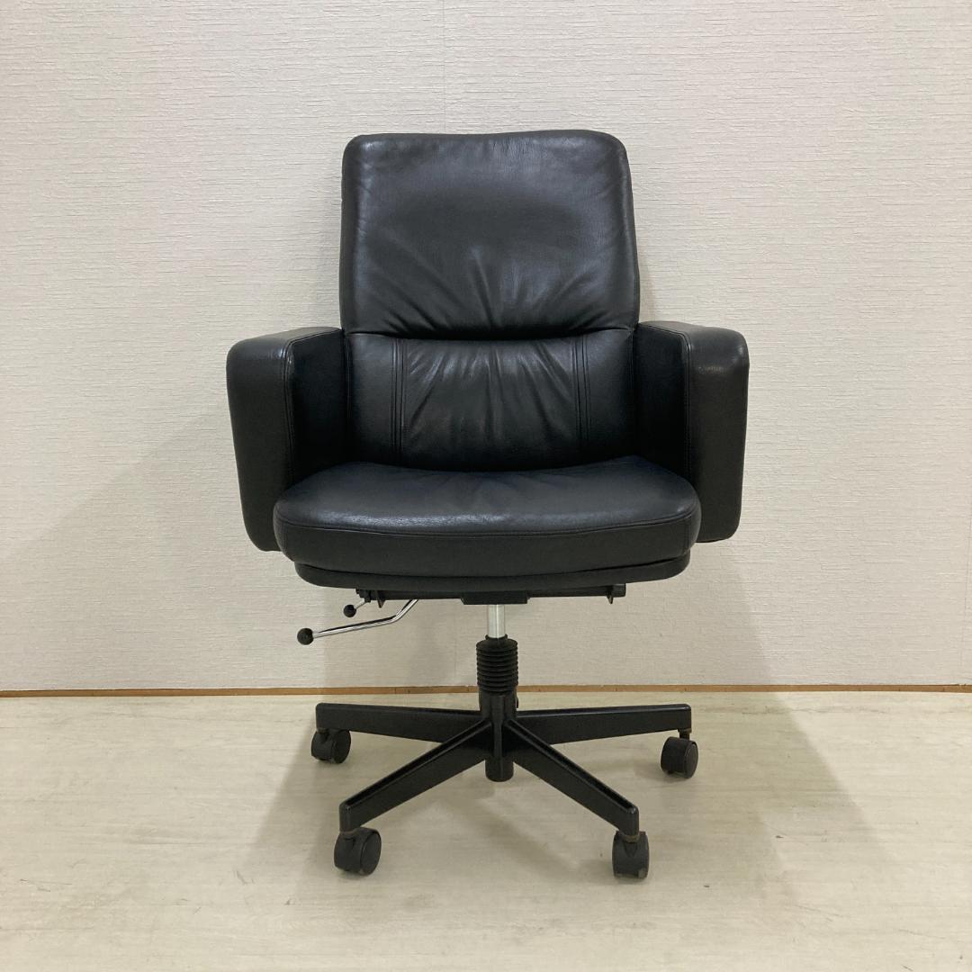 【カリモク】革製　オフィスチェア　デスクチェア B