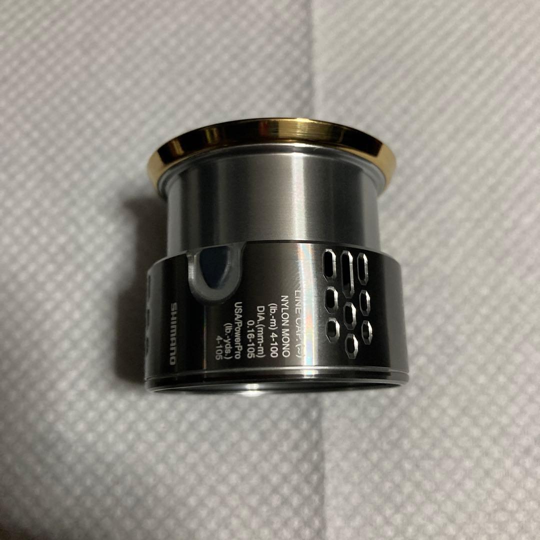 18 ステラ　C2000SHG スプール　USED品