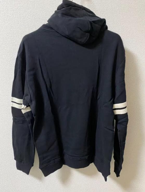 美品 SAINT LAURENT サンローラン ロゴ パーカー ブラック