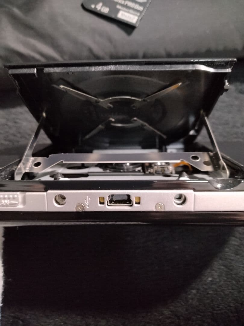 SONY PSP-3000 　ピアノ・ブラック
