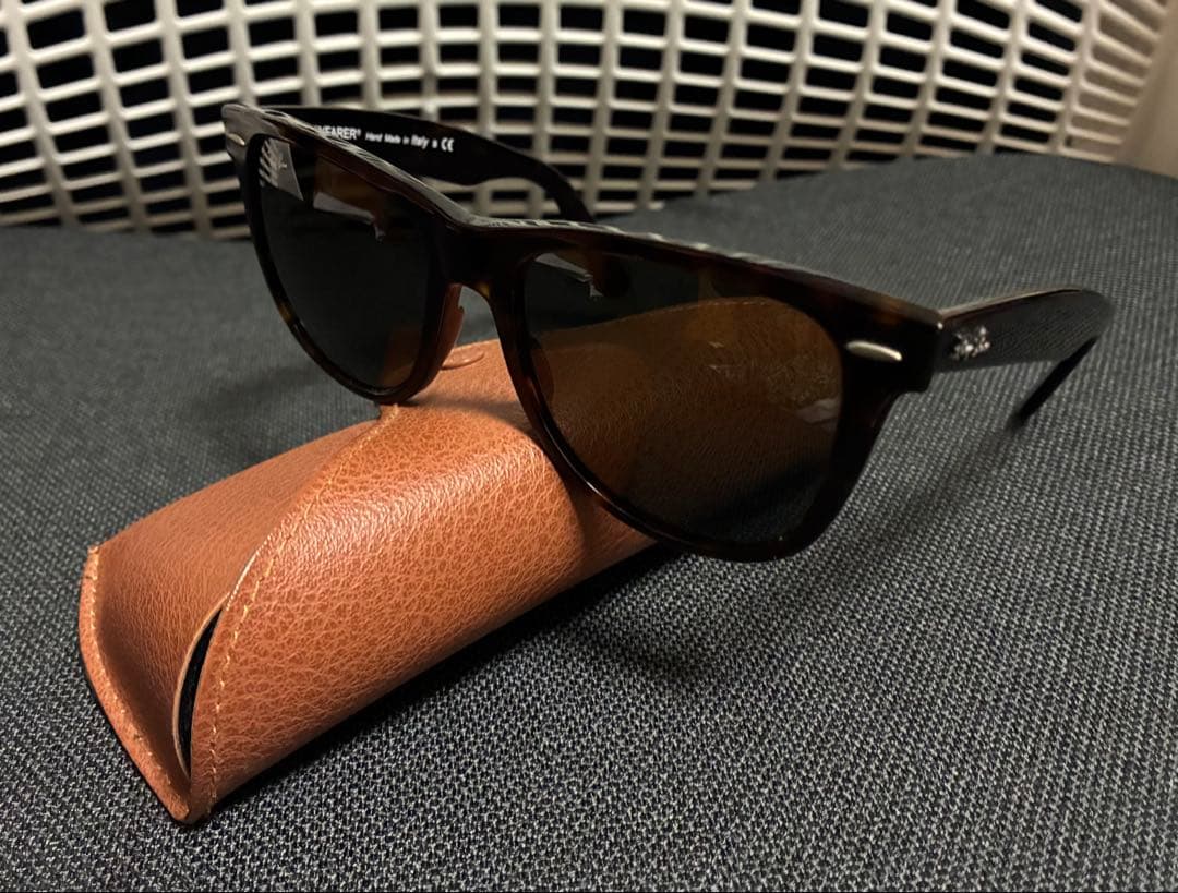 レイバン (Ray-Ban) Wayfarer RB2140