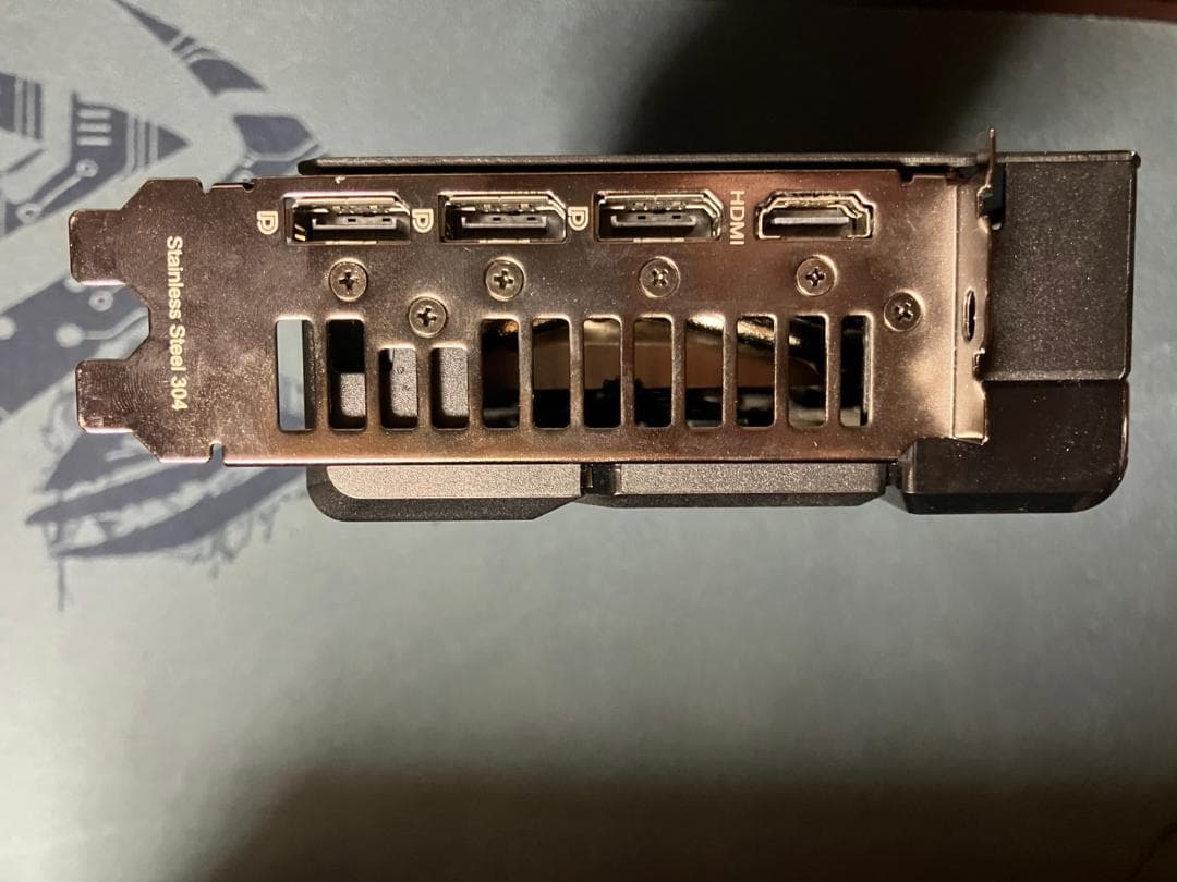 kai moliyASUS Radeon　RX7800 XT16GB OC