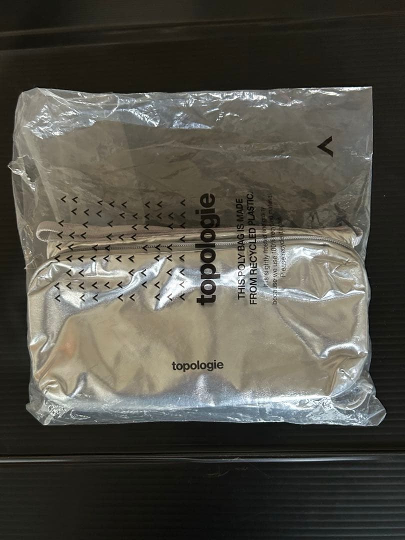 【新品】topologieバッグ単体 Bottle Sacoche （タグ付き）