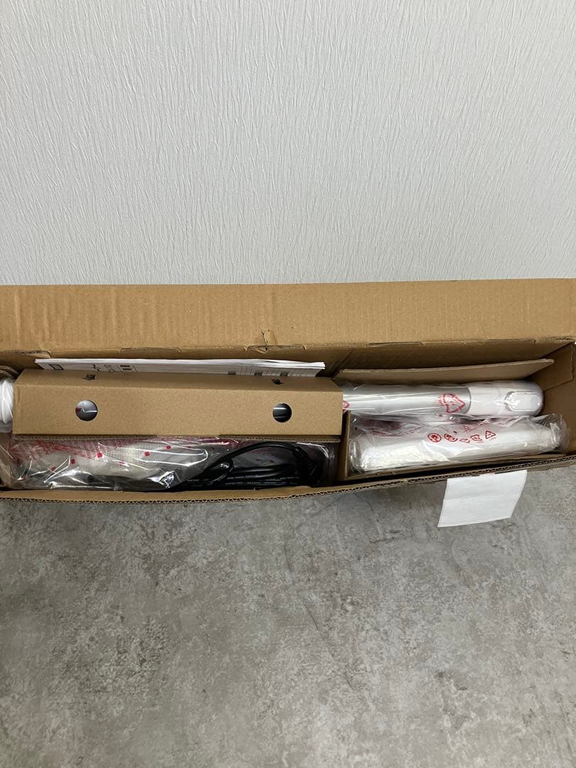 未使用　IRIS OHYAMA サイクロン スティッククリーナー SCA-110